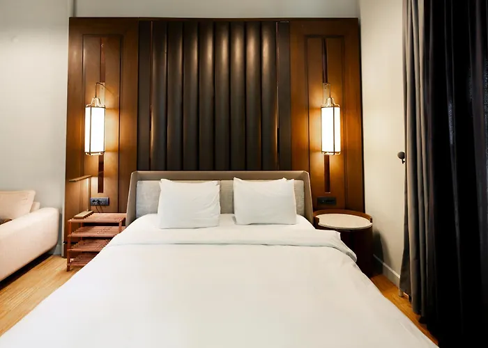 Decamondo Aparthotel